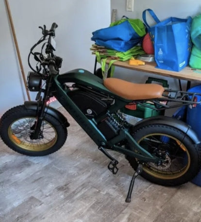 OUXI V8 parked at a city overlook